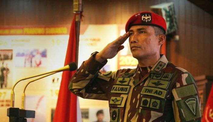 Wakil Panglima Kopassus Pimpin Tradisi Penerimaan dan Pelepasan Perwira di Makopassus
