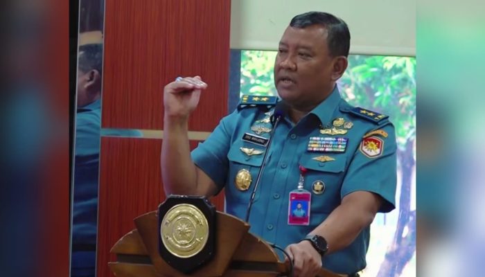 Koarmada RI Terima Pasis Dikreg Sesko TNI Angkatan LIV TA 2025 dalam Pembukaan Latihan Rentinkon Waskita Dharma